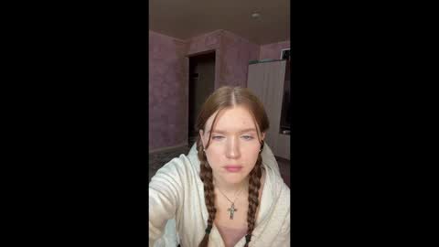 Snapshot of dorotameow chatting on 04/18/26, 07:58 Dorota online show from 04/18/26, 07:58