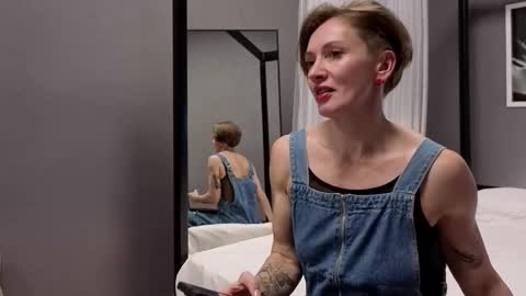 Dorothy Next stream on Monday at 3am-9am online show from 11/29/25, 09:07