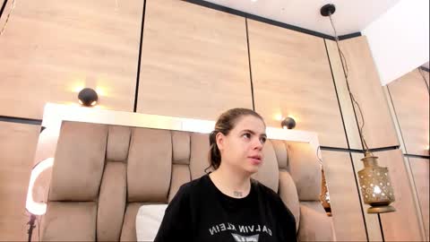  DOROTHY online show from 02/23/26, 04:21