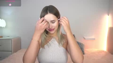 Snapshot of dorretangel chatting on 10/05/25, 10:35 Amy online show from 10/05/25, 10:35