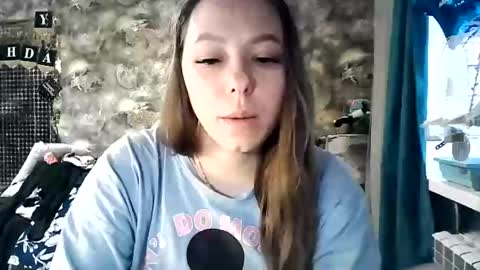 Dorrie Ann online show from 12/04/25, 07:06