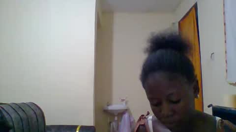 Snapshot of dottletop chatting on 02/02/25, 07:14 dottletop online show from 02/02/25, 07:14