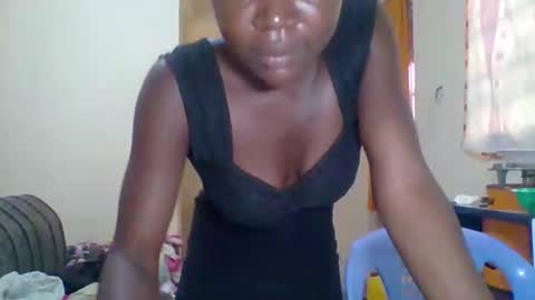 Snapshot of dottletop chatting on 02/11/25, 06:19 dottletop online show from 02/11/25, 06:19