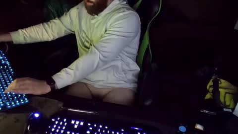 Snapshot of dotyoureyezez chatting on 12/10/24, 09:44 DotYourEyezez online show from 12/10/24, 09:44