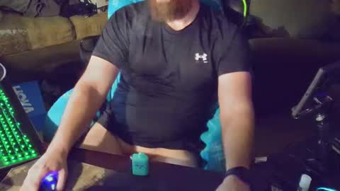 Snapshot of dotyoureyezez chatting on 12/21/24, 05:25 DotYourEyezez online show from 12/21/24, 05:25