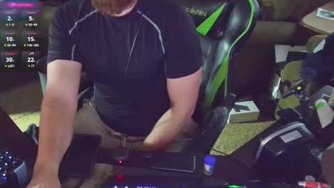 Snapshot of dotyoureyezez chatting on 02/01/25, 01:20 DotYourEyezez online show from 02/01/25, 01:20