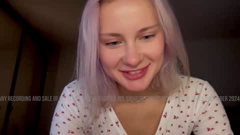 Lana  Eva  dont forget to give us a thumb up online show from 12/09/24, 02:34