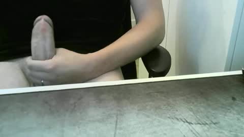 doudoudou online show from 06/15/26, 07:38