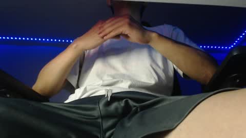 douglas_drake online show from 03/31/26, 02:02