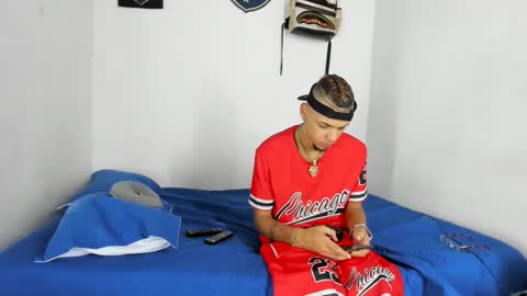 douglas_gallegos online show from 12/16/25, 06:02