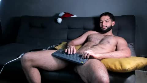 douglasskingjr online show from 12/16/25, 08:14