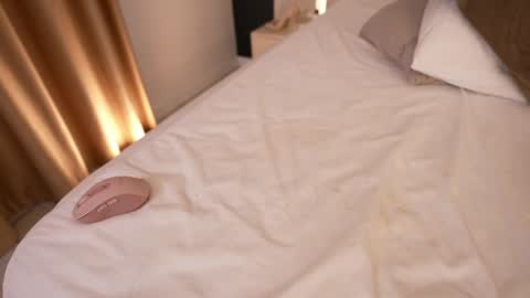    .         . online show from 01/29/25, 02:32