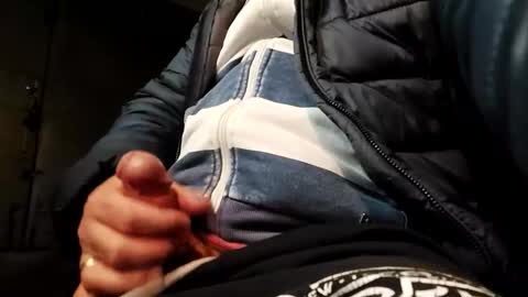 Snapshot of dr_house1 chatting on 11/03/25, 07:48 dr_house1 online show from 11/03/25, 07:48