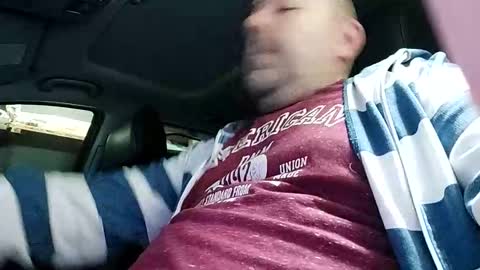 Snapshot of dr_house1 chatting on 11/17/25, 07:41 dr_house1 online show from 11/17/25, 07:41