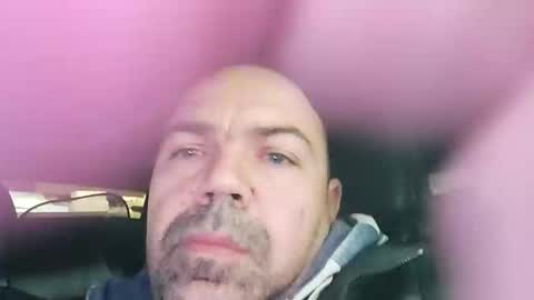 Snapshot of dr_house1 chatting on 11/24/25, 07:13 dr_house1 online show from 11/24/25, 07:13