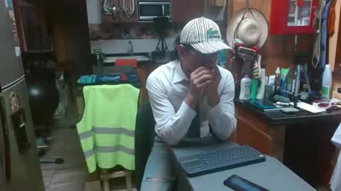 Dr  Simon online show from 02/02/25, 03:54