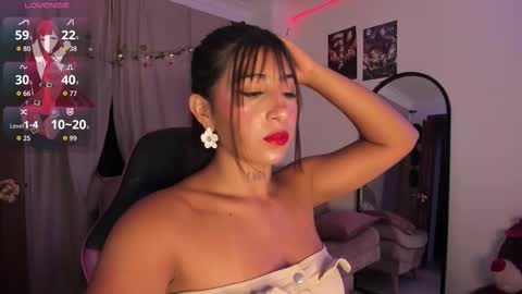 Snapshot of dracaryss_ chatting on 10/24/25, 10:00 Lissa Or DRACARYSS your dragon Queen online show from 10/24/25, 10:00