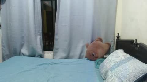 Snapshot of dragon666uwur chatting on 01/12/25, 02:03 Dragon online show from 01/12/25, 02:03