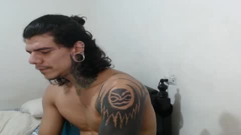 Snapshot of dragon666uwur chatting on 09/23/25, 10:24 Dragon online show from 09/23/25, 10:24