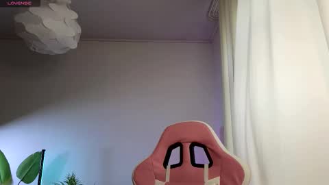 Lisbeth Salander online show from 11/24/25, 05:51