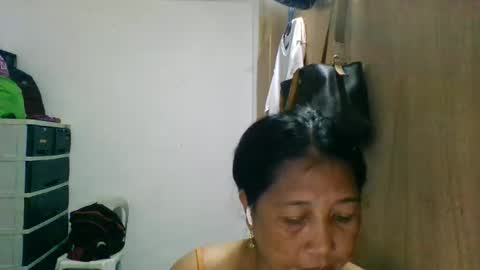 Snapshot of dragonlady402 chatting on 02/19/26, 02:02 Dragon Lady online show from 02/19/26, 02:02