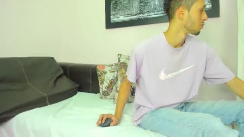 Drake and Zara online show from 11/26/25, 12:28