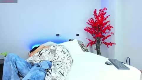 Drake and Zara online show from 02/18/26, 12:01