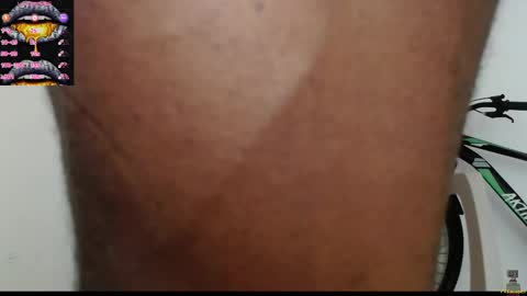 Snapshot of drake_brown_23 chatting on 02/12/25, 05:37 Drake 23 online show from 02/12/25, 05:37