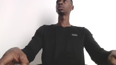 Snapshot of drake_brown_23 chatting on 09/14/25, 09:19 Drake 23 online show from 09/14/25, 09:19