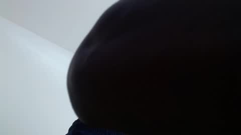 Snapshot of drake_brown_23 chatting on 12/04/25, 07:00 Drake 23 online show from 12/04/25, 07:00