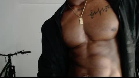 Drake 23 online show from 04/05/26, 02:47