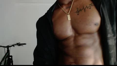 Drake 23 online show from 04/13/26, 09:31