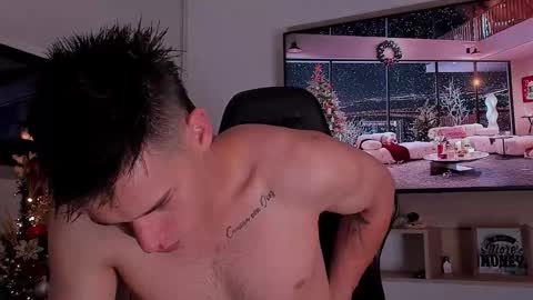 drake_carter1 online show from 12/13/25, 11:21