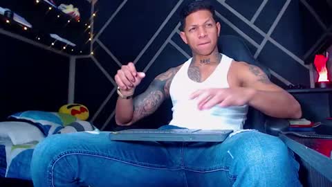 Drake online show from 11/10/25, 03:33