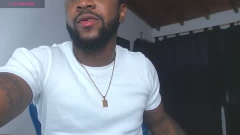 Snapshot of drake_nassir4 chatting on 06/12/26, 04:55 ---Drake--- online show from 06/12/26, 04:55