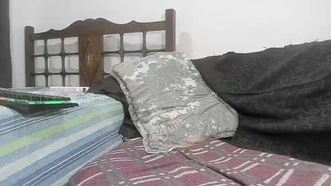 Snapshot of drake_white1 chatting on 02/10/25, 04:08 drake whitee Independent Model online show from 02/10/25, 04:08