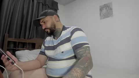 Snapshot of drake_white1 chatting on 03/09/25, 03:54 drake whitee Independent Model online show from 03/09/25, 03:54