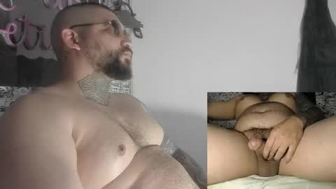 Snapshot of drake_white1 chatting on 09/17/25, 10:39 drake whitee Independent Model online show from 09/17/25, 10:39