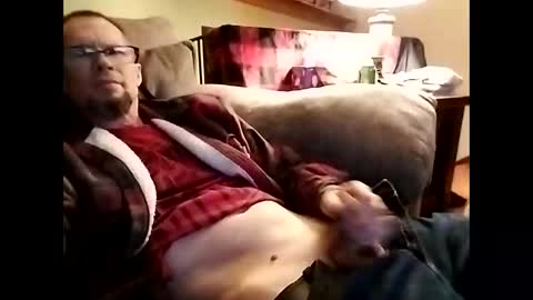 Snapshot of drakefimon chatting on 11/25/25, 03:28 drakefimon online show from 11/25/25, 03:28