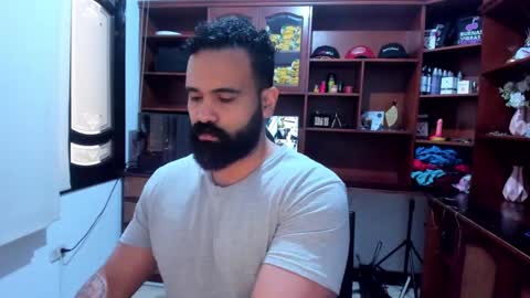 Snapshot of drako_argenti_ chatting on 12/02/24, 01:13 Drako online show from 12/02/24, 01:13