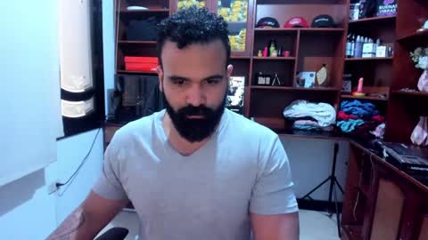 Snapshot of drako_argenti_ chatting on 12/02/24, 04:20 Drako online show from 12/02/24, 04:20