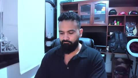 Snapshot of drako_argenti_ chatting on 02/04/25, 08:59 Drako online show from 02/04/25, 08:59