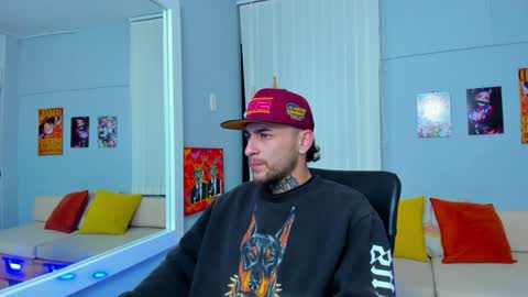 Snapshot of drako_lamar chatting on 01/11/25, 12:18 Drako online show from 01/11/25, 12:18
