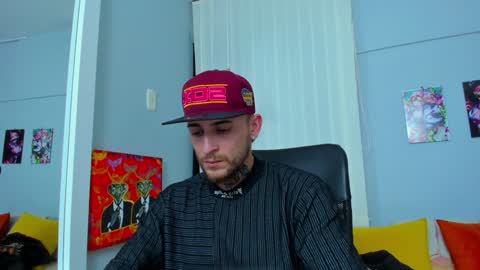 Snapshot of drako_lamar chatting on 01/11/25, 06:23 Drako online show from 01/11/25, 06:23