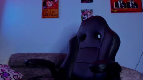 Snapshot of drako_lamar chatting on 10/03/25, 12:51 Drako online show from 10/03/25, 12:51