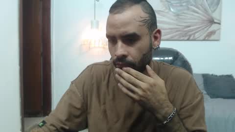 Snapshot of drakos_hairy chatting on 02/12/25, 10:37 Drakos online show from 02/12/25, 10:37