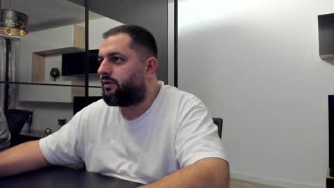 Draven A online show from 02/11/25, 08:31