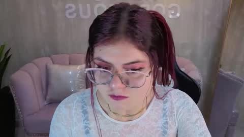 Draviana  online show from 10/17/25, 03:10