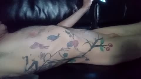 Snapshot of drbretholding chatting on 01/20/25, 02:01 Carsten Tenberg online show from 01/20/25, 02:01