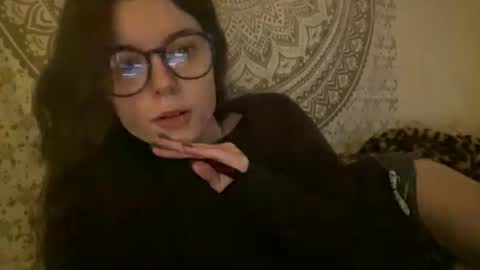 ur dream girl online show from 02/27/26, 04:12